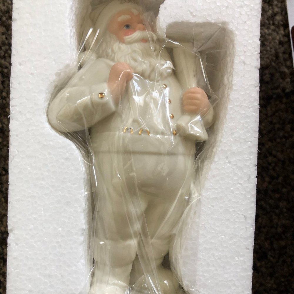 New Lenox Santa's Lists